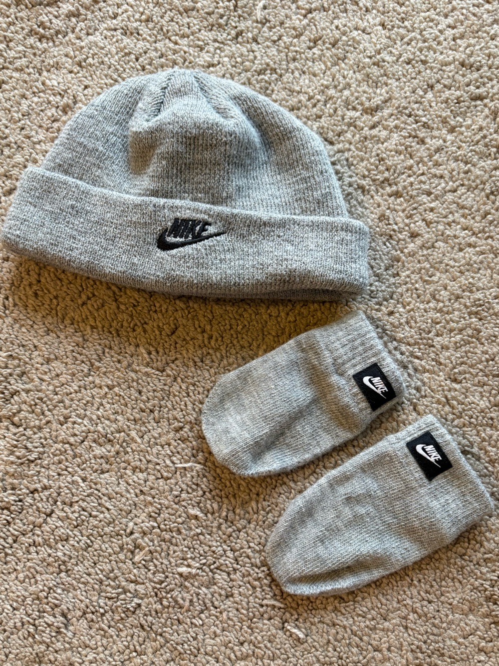 Baby Nike Hat & Mittens